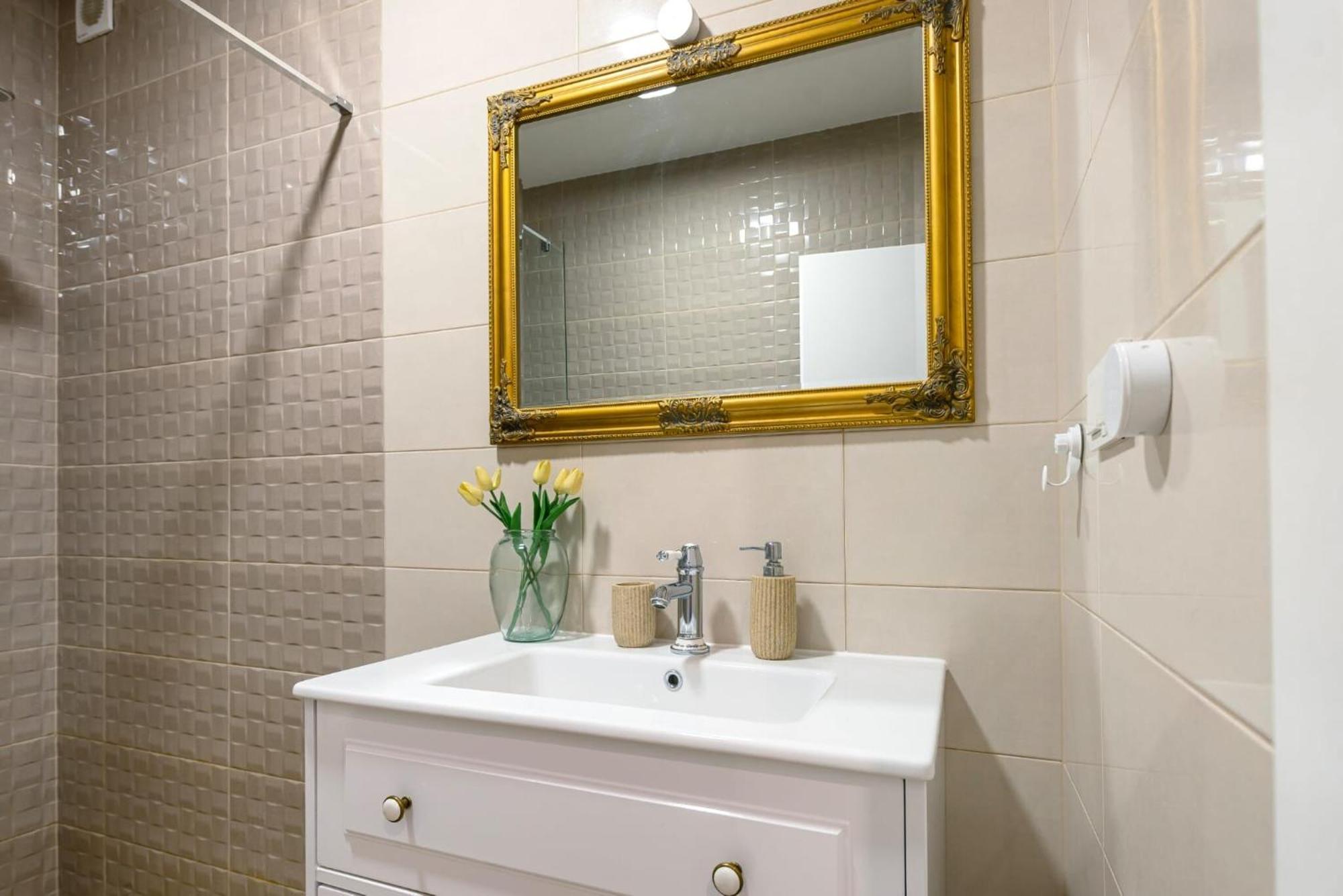 Apartment Apartman Mia Brodarica  Ngoại thất bức ảnh
